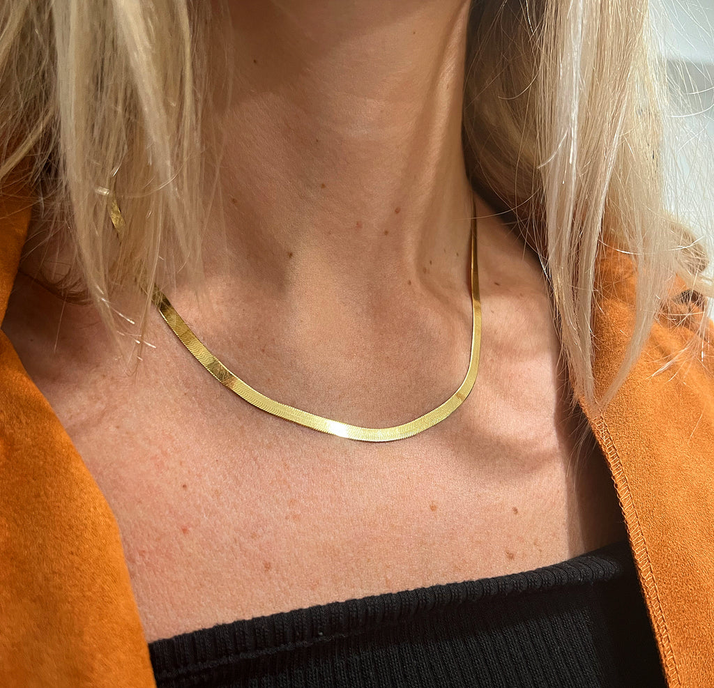 1165 5mm Solid Gold Herringbone Necklace – Elizabeth Sarah