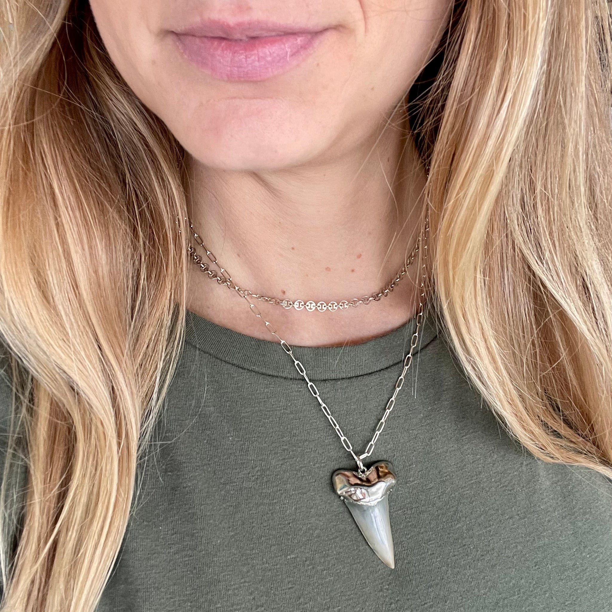 1395 - Shark Tooth Necklace