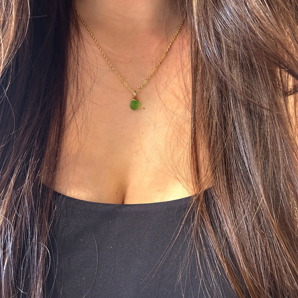 1823- Dark Green Seaglass Necklace