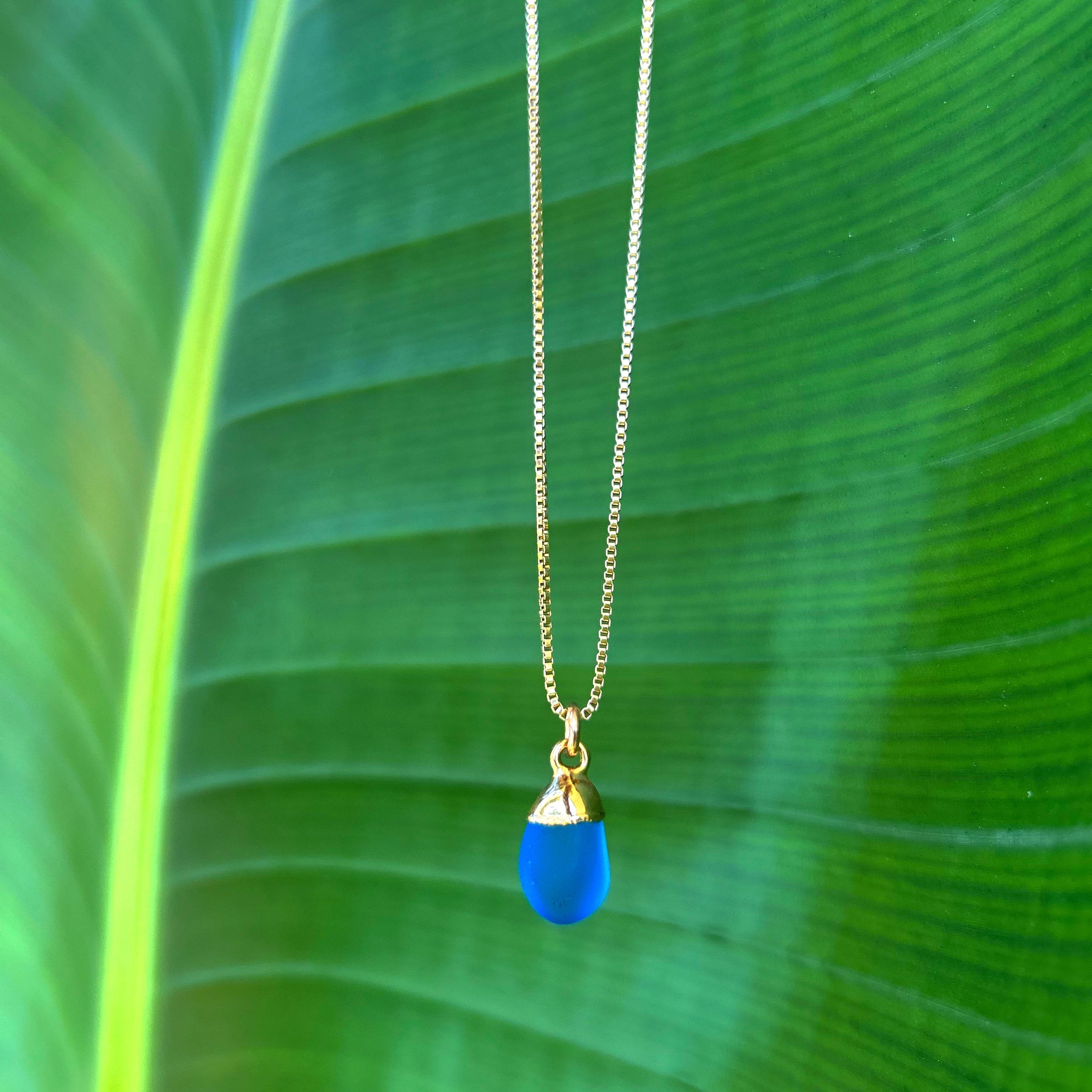 1810- Royal Blue Seaglass Necklace