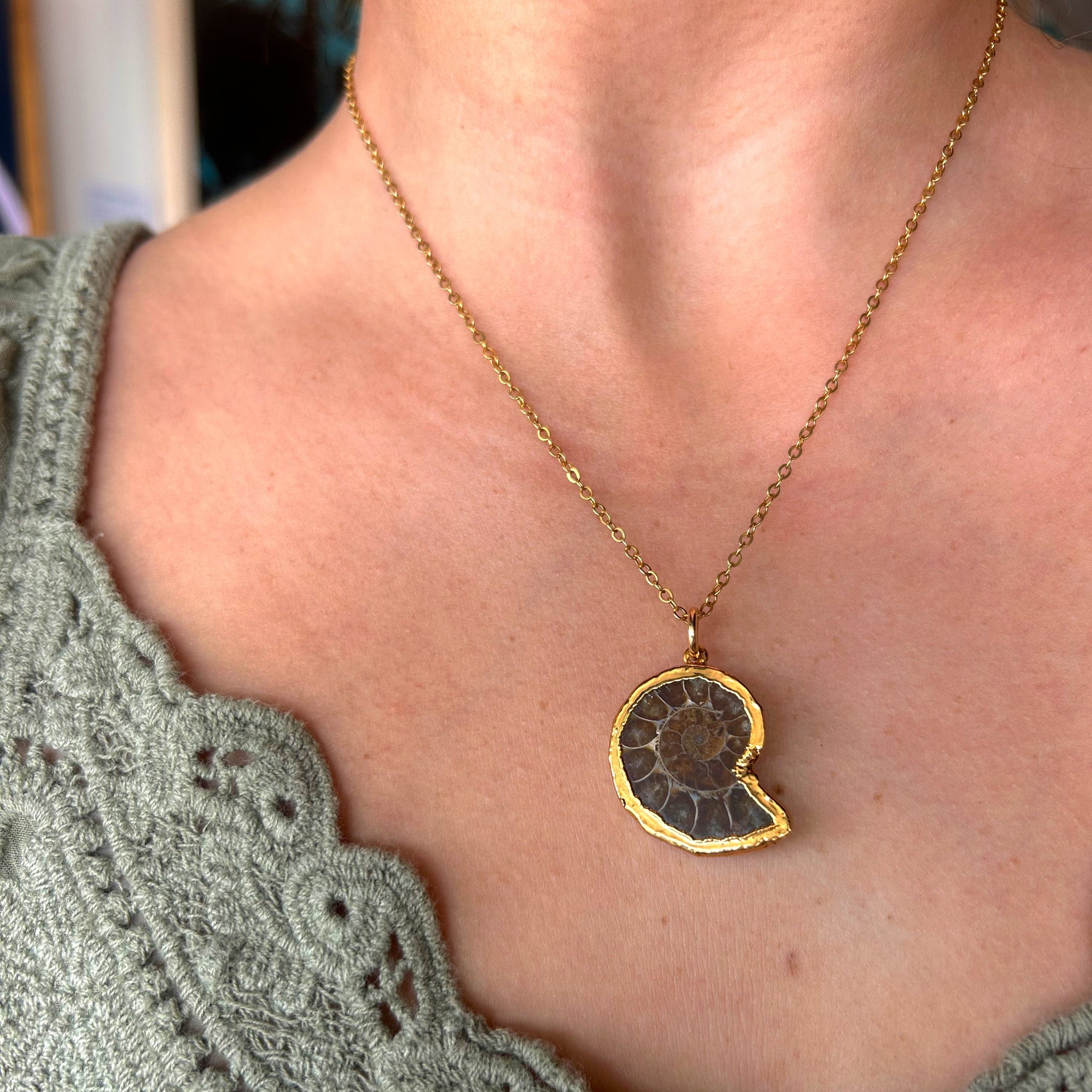1830 - Petite Nautilus Necklace