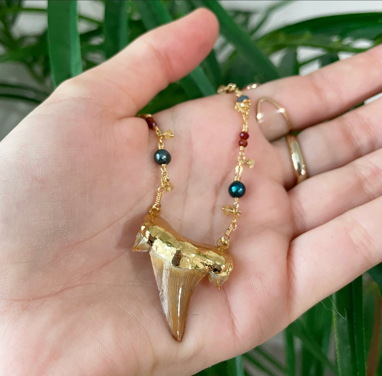 1152 - Shark Tooth and Gemstone Necklace