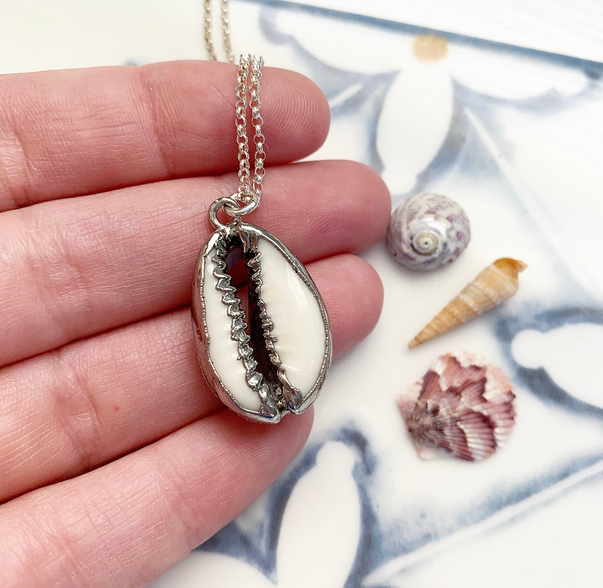 806a -Cowrie Shell Necklace